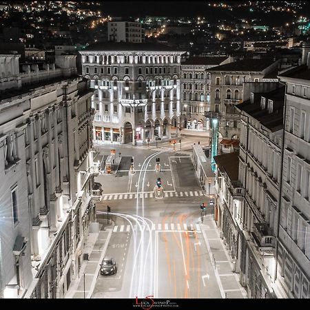 La Boutique Del Vento - Esclusivo In Pieno Centro Lejlighed Trieste Eksteriør billede